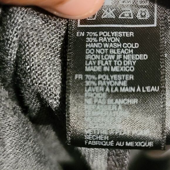 XXI Gray Poncho   - Picture 5 of 5
